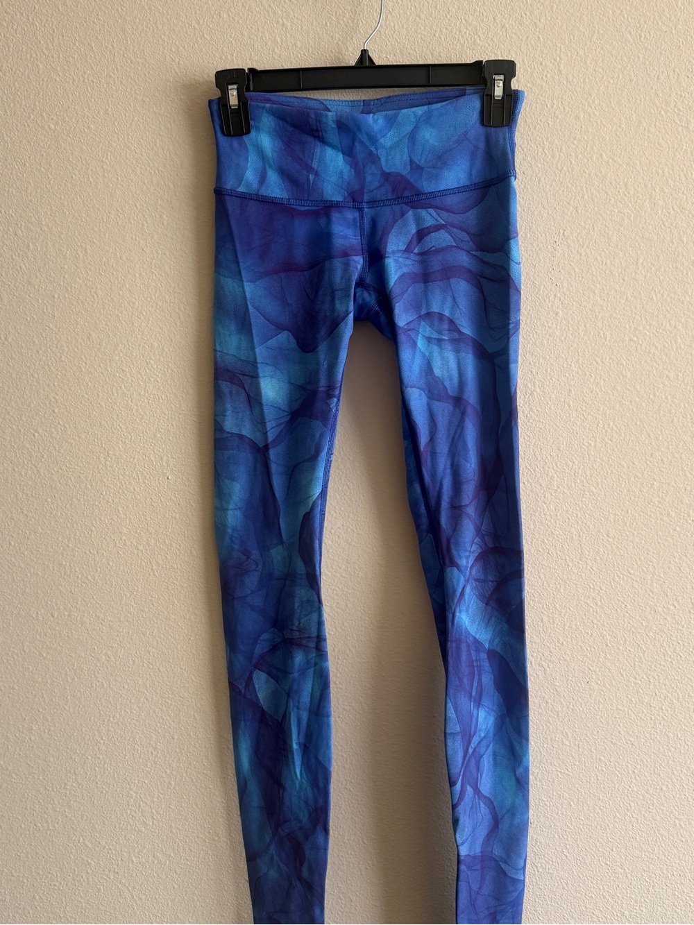 lululemon athletica Girls Blue Abstract Print Leggings - Picture 1 of 5